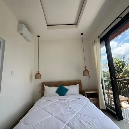 Made'S Balinese House Apartment